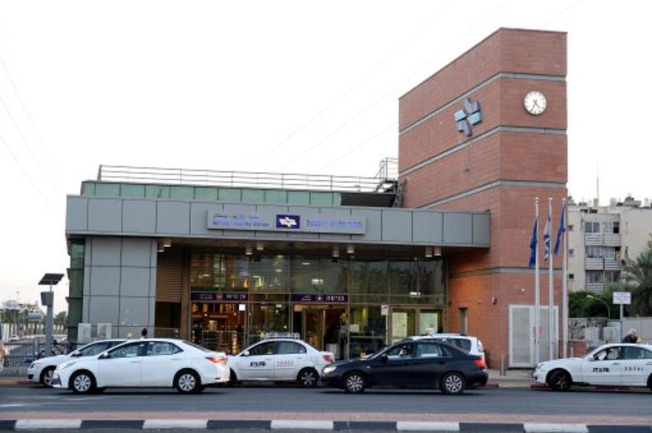 מלון עסקים ספאט חולון מראה חיצוני תמונה